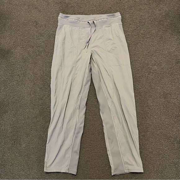 Lululemon Dance Studio Crop Unlined Pants - Picture 4 of 6